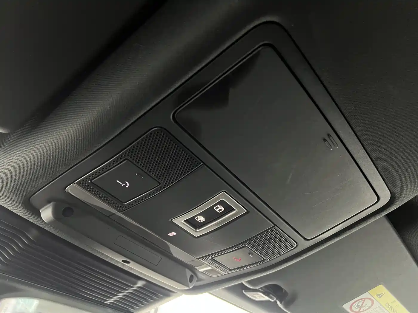 LAND ROVER DISCOVER SPORTS