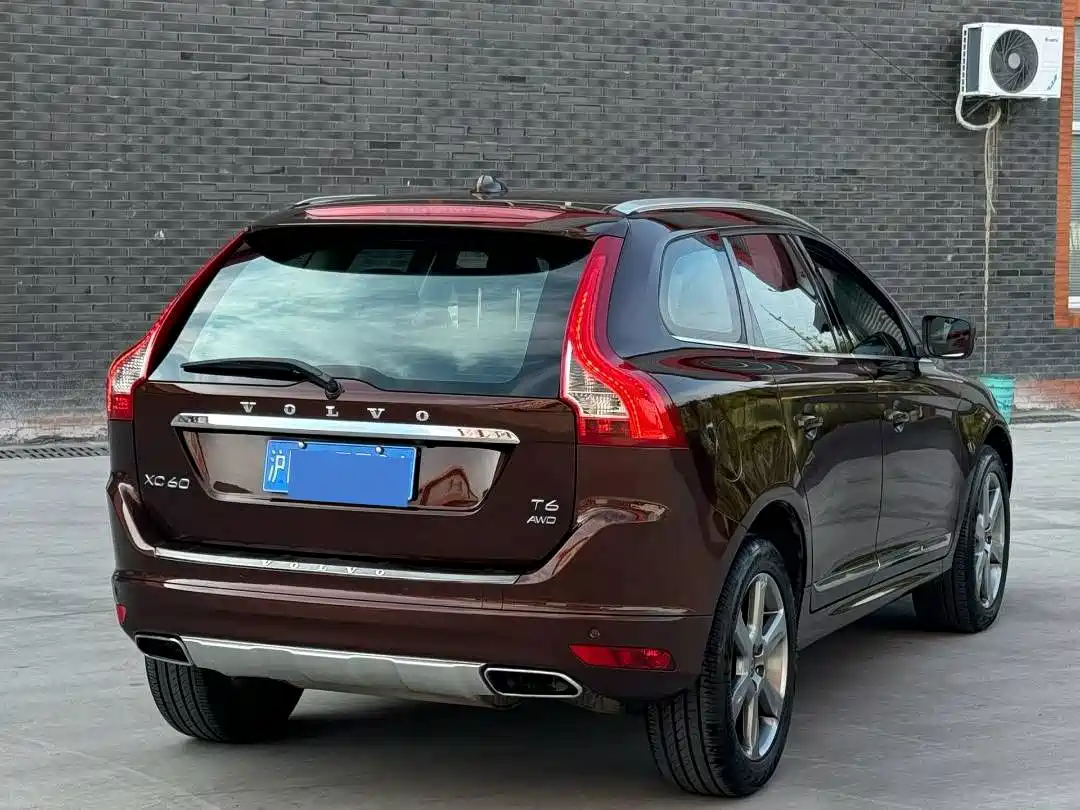 Photo 13 - Volvo XC60 (Import)