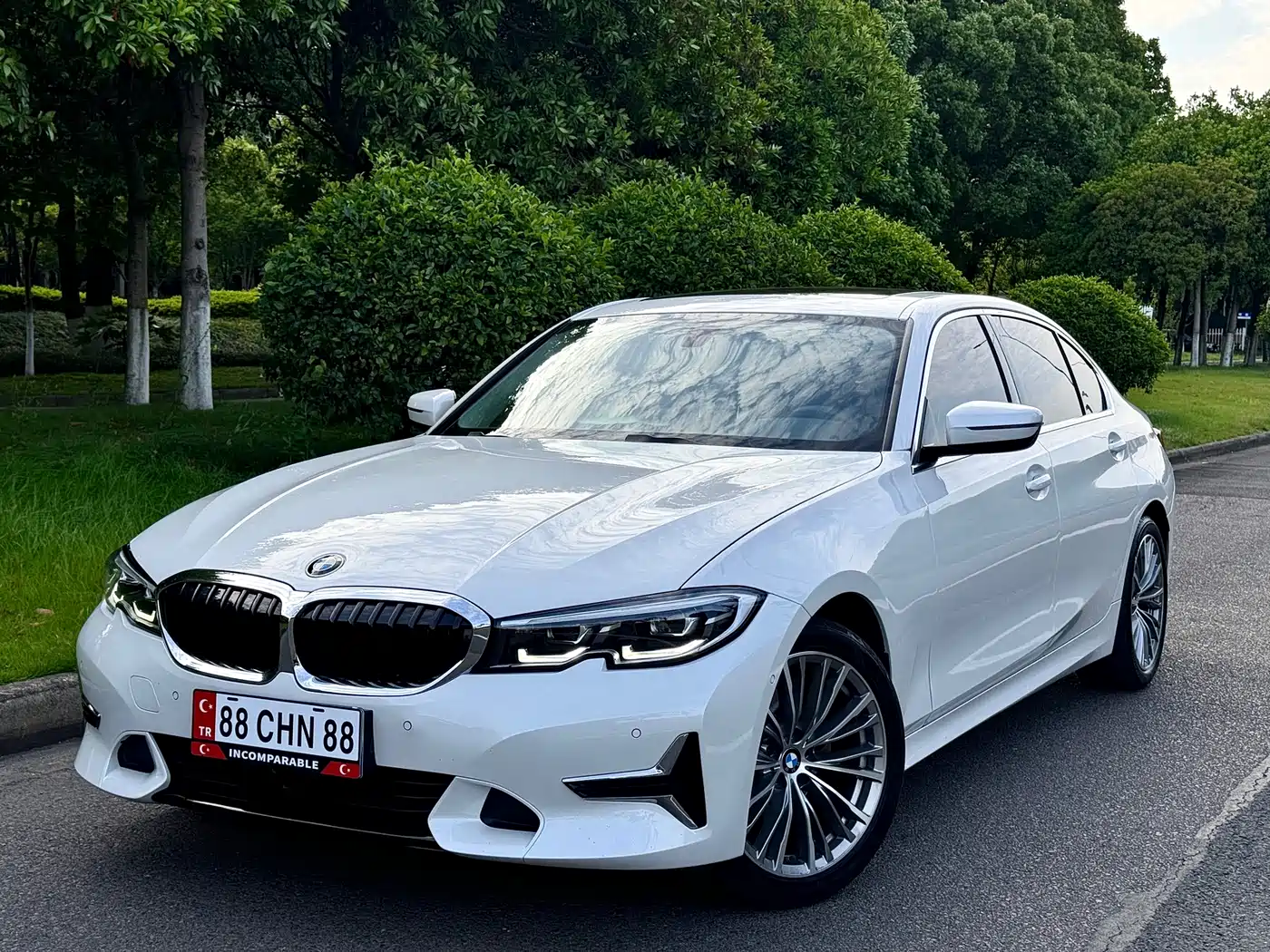 BMW 3 Series 2020 325Li Launch Edition