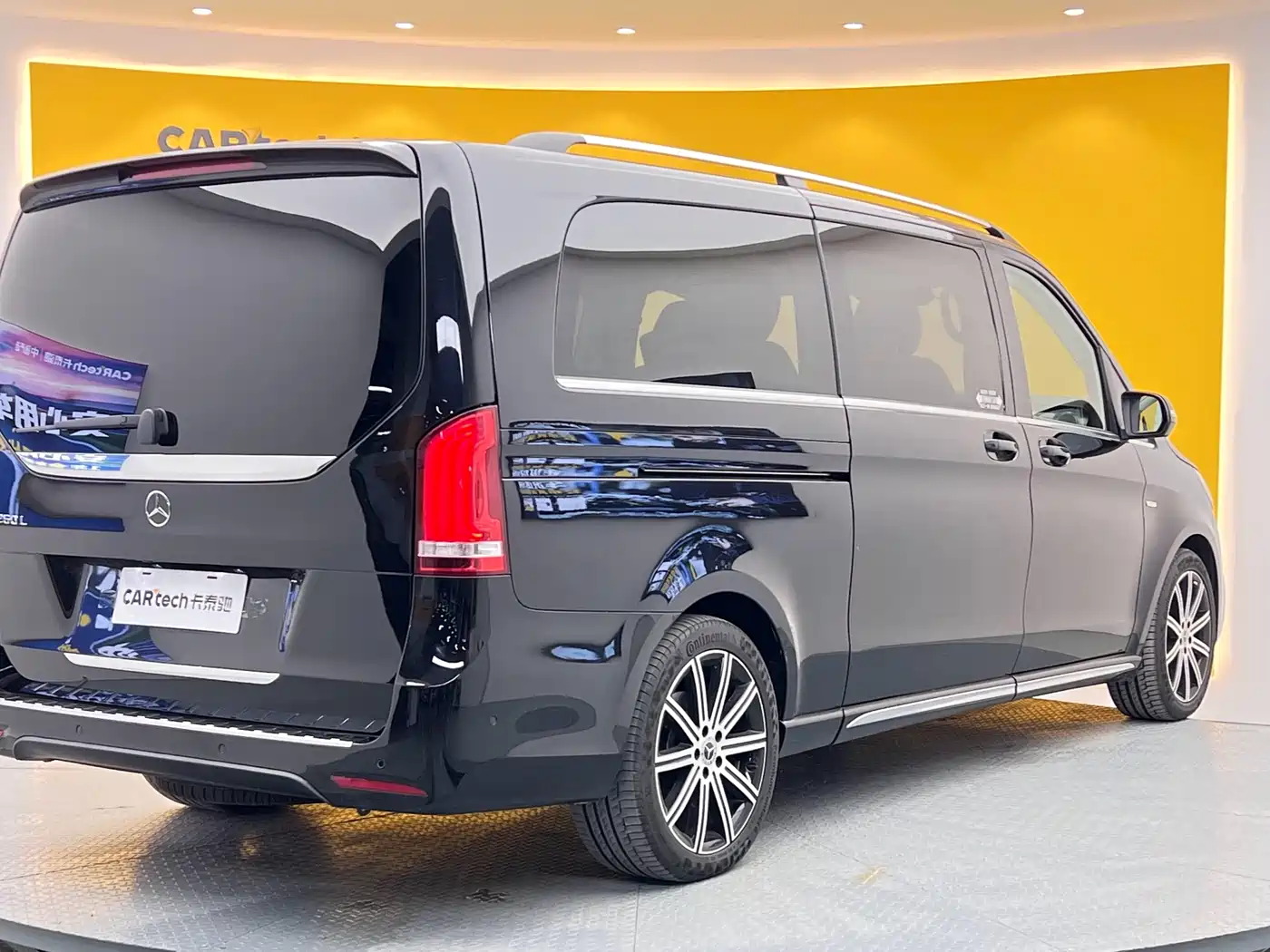 Mercedes-Benz V-Class 2021 V 260 L Long Wheelbase Luxury Edition фото 35