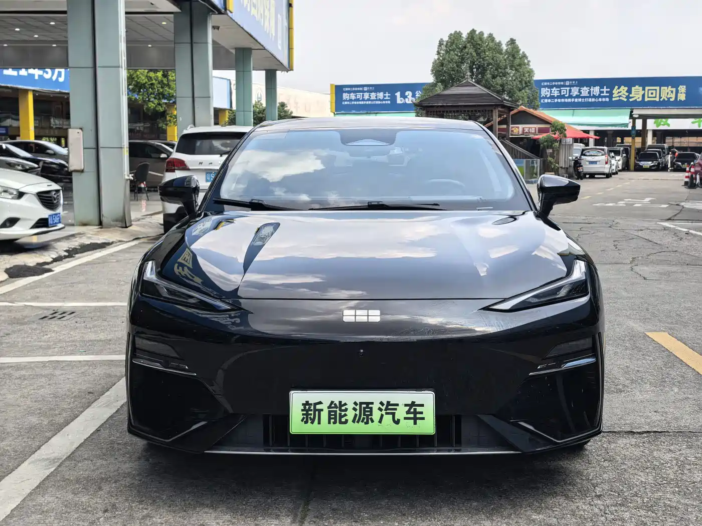 Geely Galaxy Galaxy E8 2025 2025 700km Long Voyage Smart Drive Edition