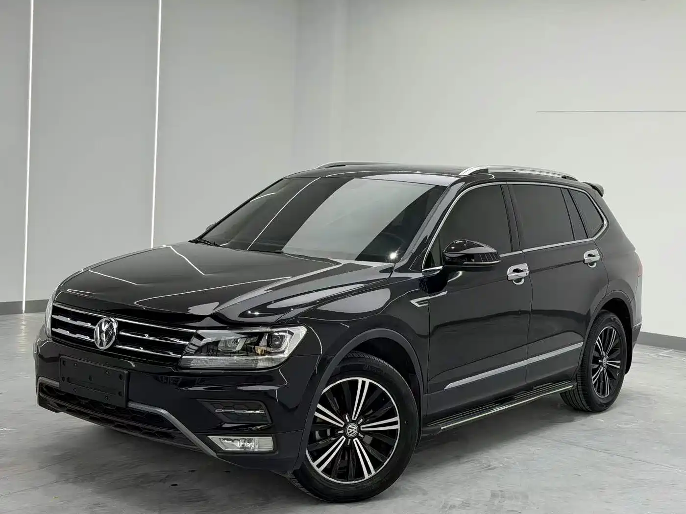 Volkswagen Tiguan L 2019 330TSI Automatic 2WD Panorama Comfort Edition China VI