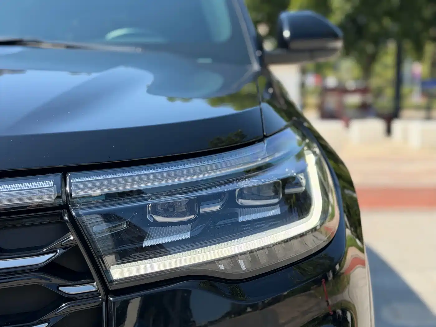 Фото 25 - Ford Explorer