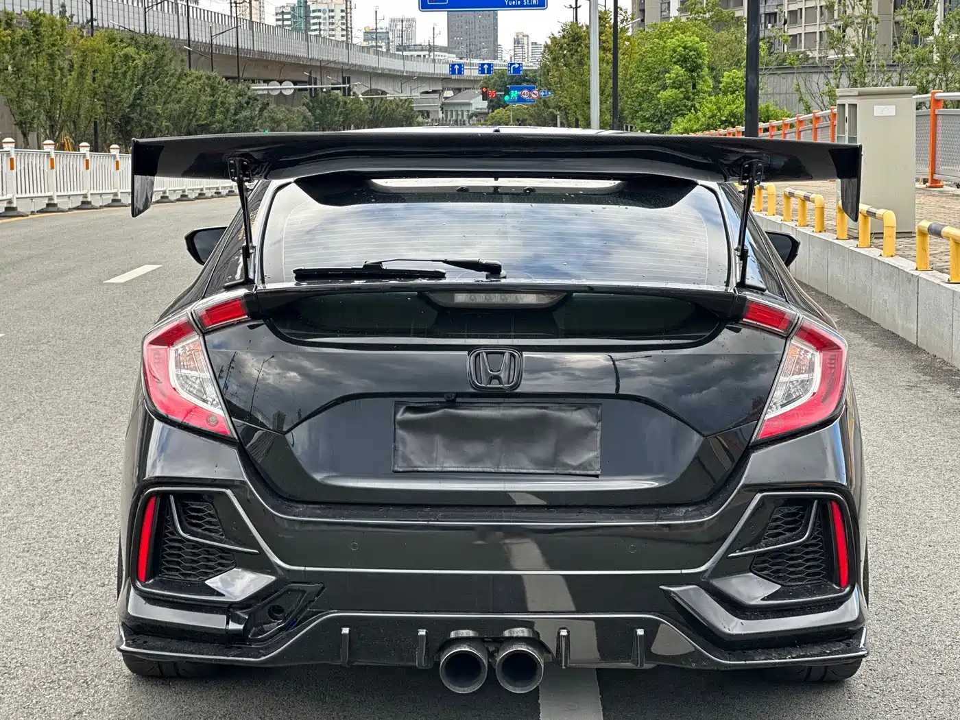 Фото 11 - Honda Civic