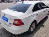 Фото 3 - Škoda Rapid