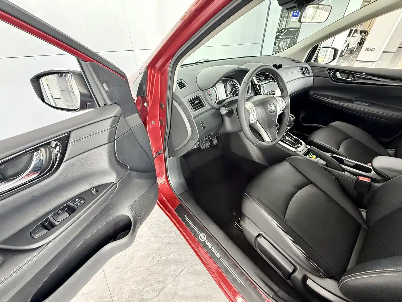 Nissan Tiida, миниатюра 5