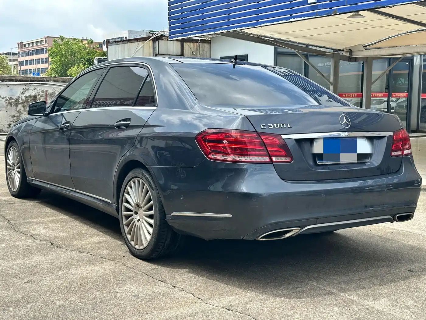 Mercedes-Benz E-Class 2014 E 300 L фото 6