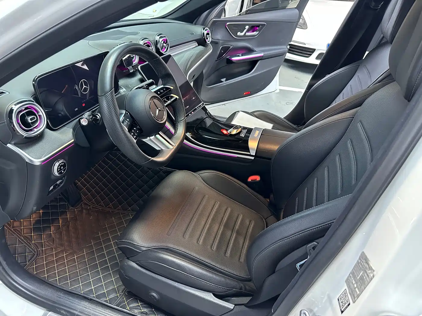 Mercedes-Benz C-Class 2022 Facelift C 260 L Sport фото 4