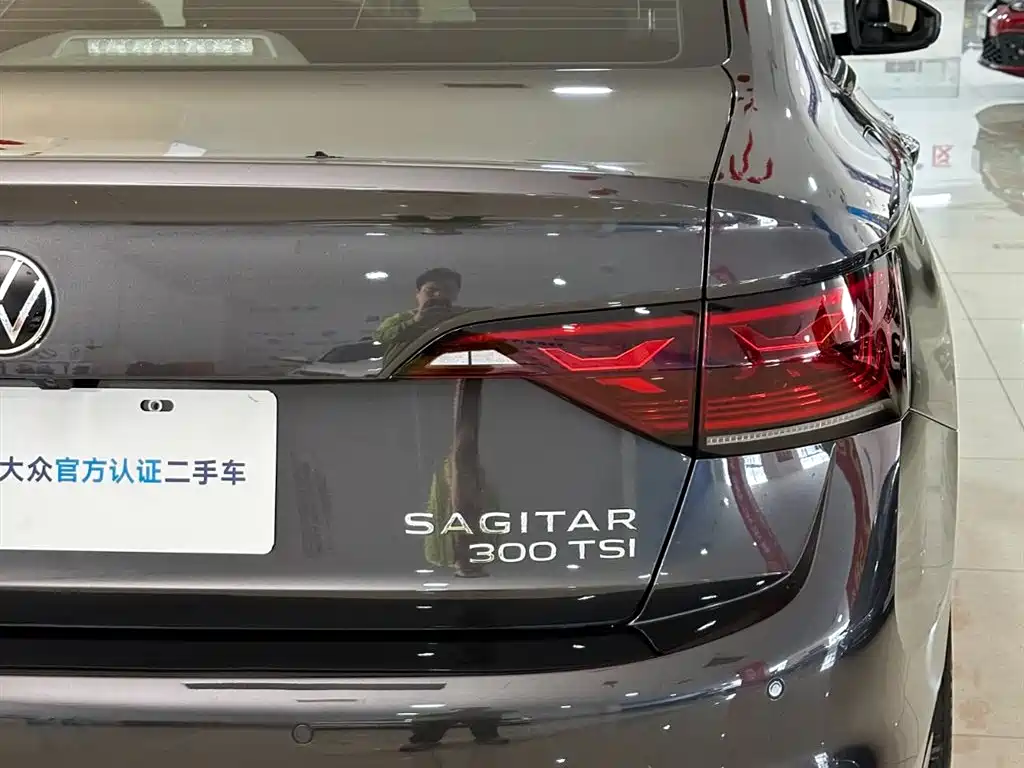 Volkswagen Sagitar 2025 300TSI DSG Surpass Edition фото 16