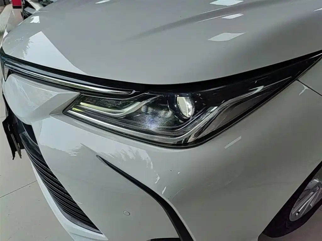 Toyota Corolla 2021 TNGA 1.5L CVT Elite Edition фото 24