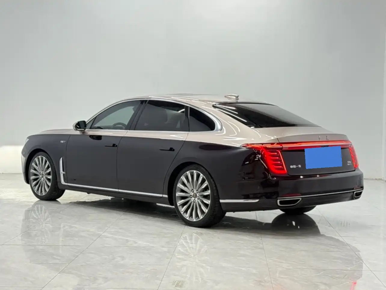 Hongqi H9 2020 3.0T Smart Connect Flagship 4-Seater фото 5