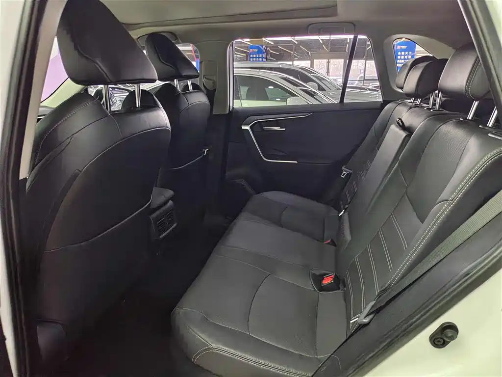 TOYOTA WILANDA