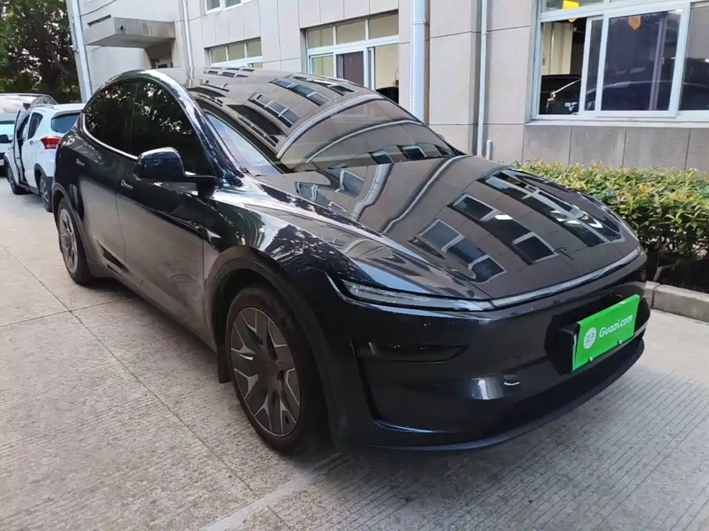 Tesla Model Y L 2025 2025 Facelift Long Range AWD