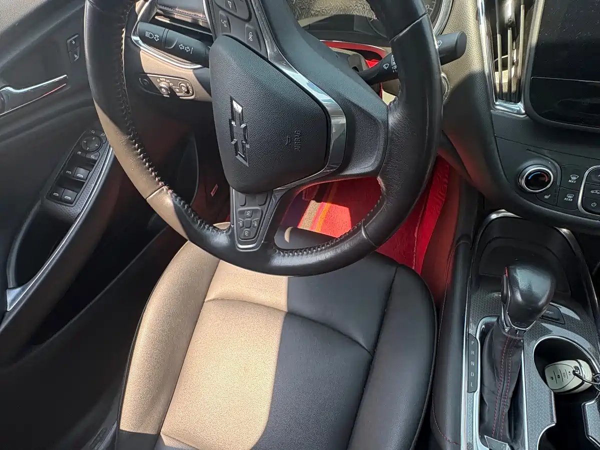 Фото 9 - Chevrolet Malibu XL