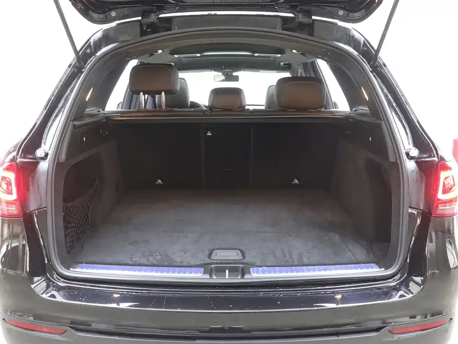 Mercedes-Benz GLC 2021 GLC 260 L 4MATIC Sporty фото 30