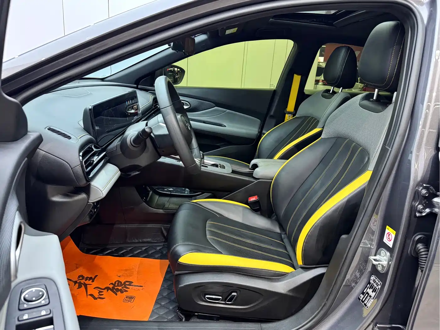 GAC Trumpchi Trumpchi Emkoo 2021 270T DCT J11 Edition фото 9