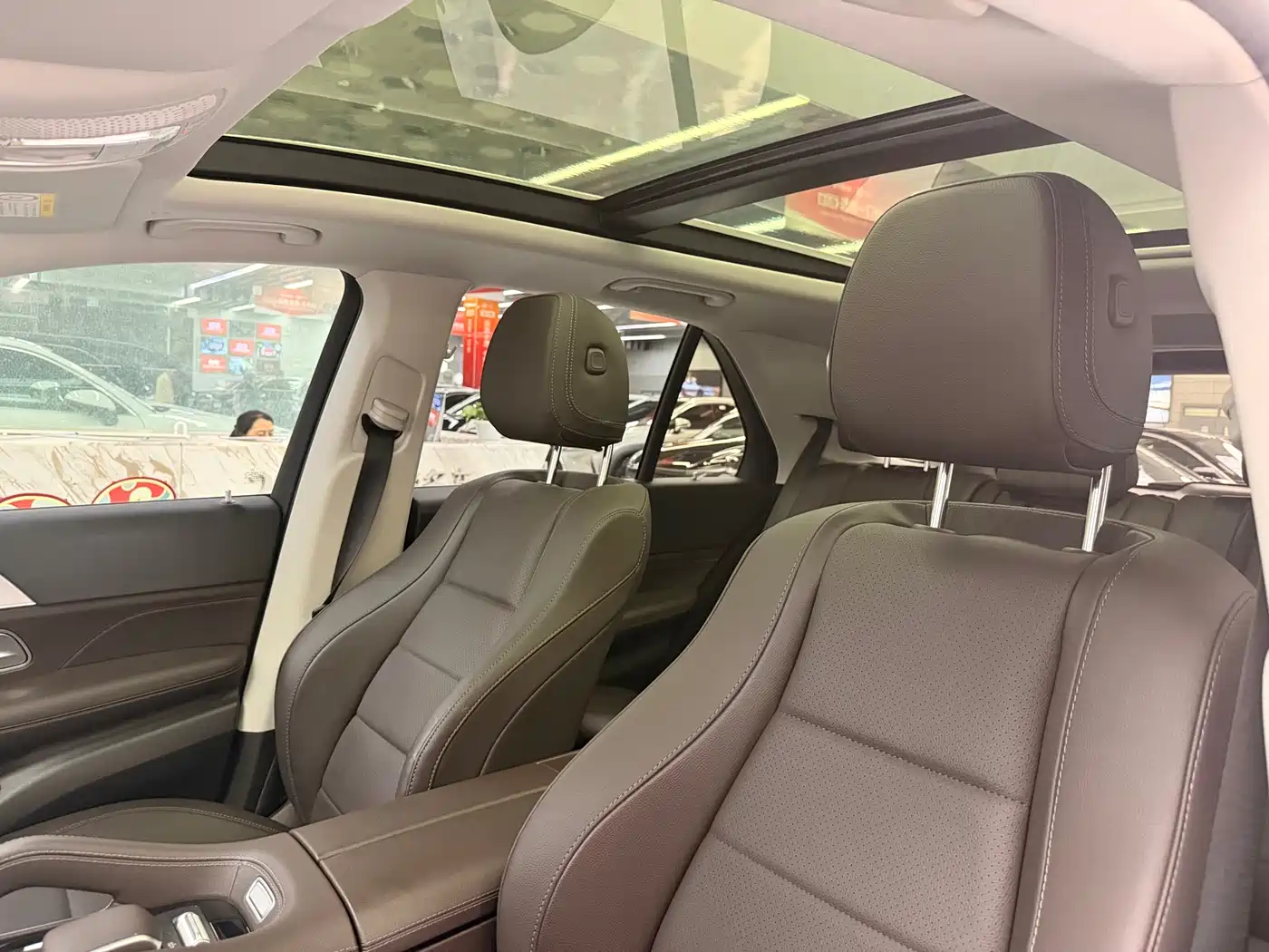 Mercedes-Benz GLE 2023 GLE 450 4MATIC Fashion фото 9
