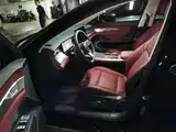 Фото 17 - Hongqi H5