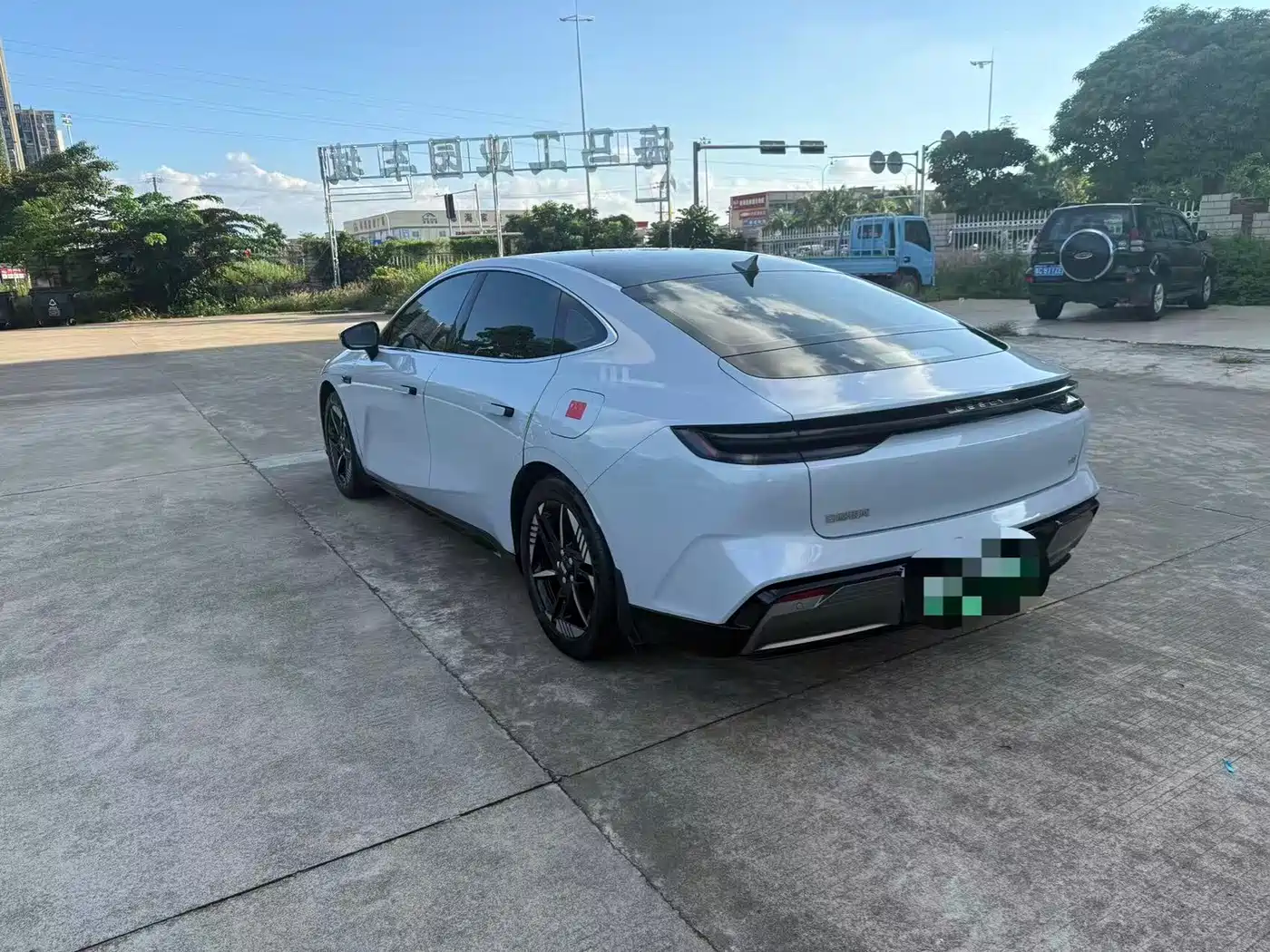 Geely Galaxy Galaxy E8 2024 2024 550km RWD PRO