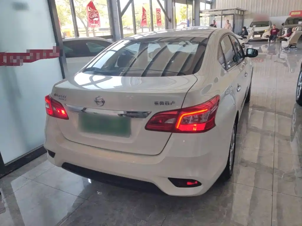 Nissan SYLPHY, миниатюра 4