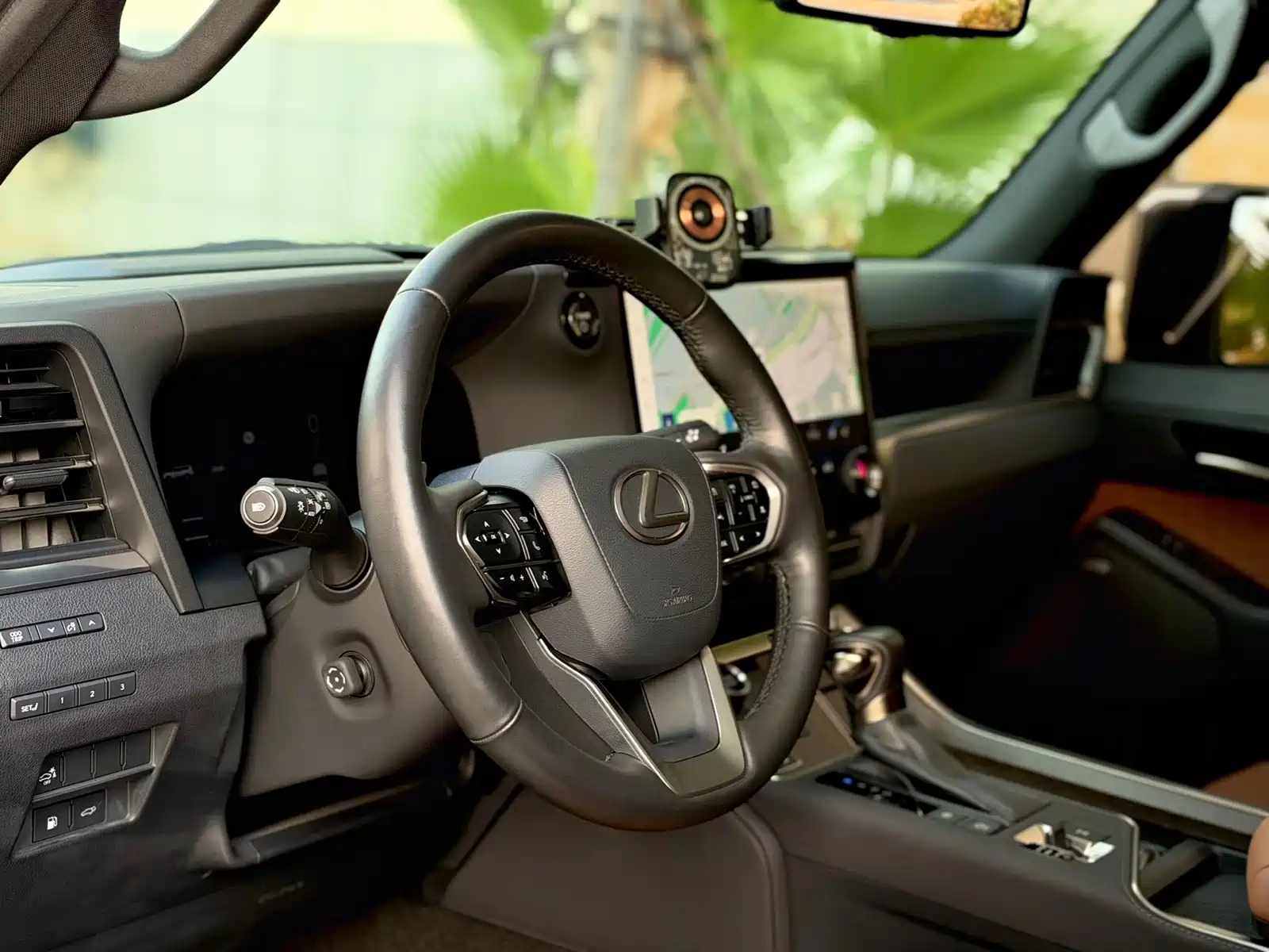 Photo 9 - Lexus GX