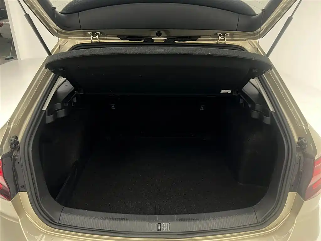 Volkswagen C-TREK 2018 230TSI DSG Comfort фото 12