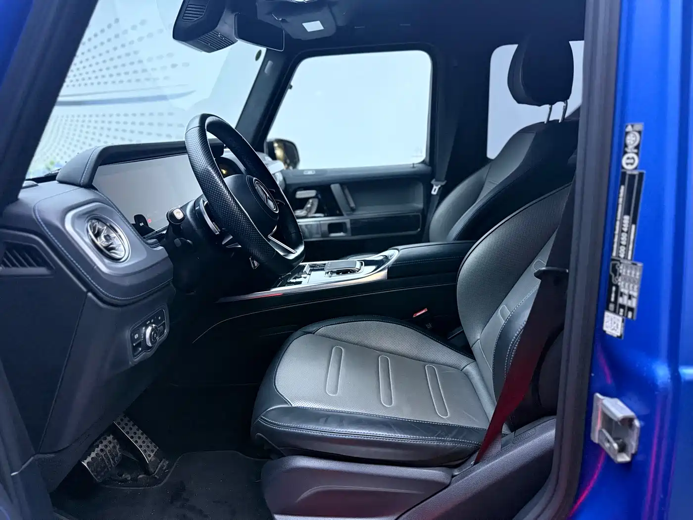 Mercedes-Benz G-Class New Energy 2025 G580 Launch Special Edition фото 4