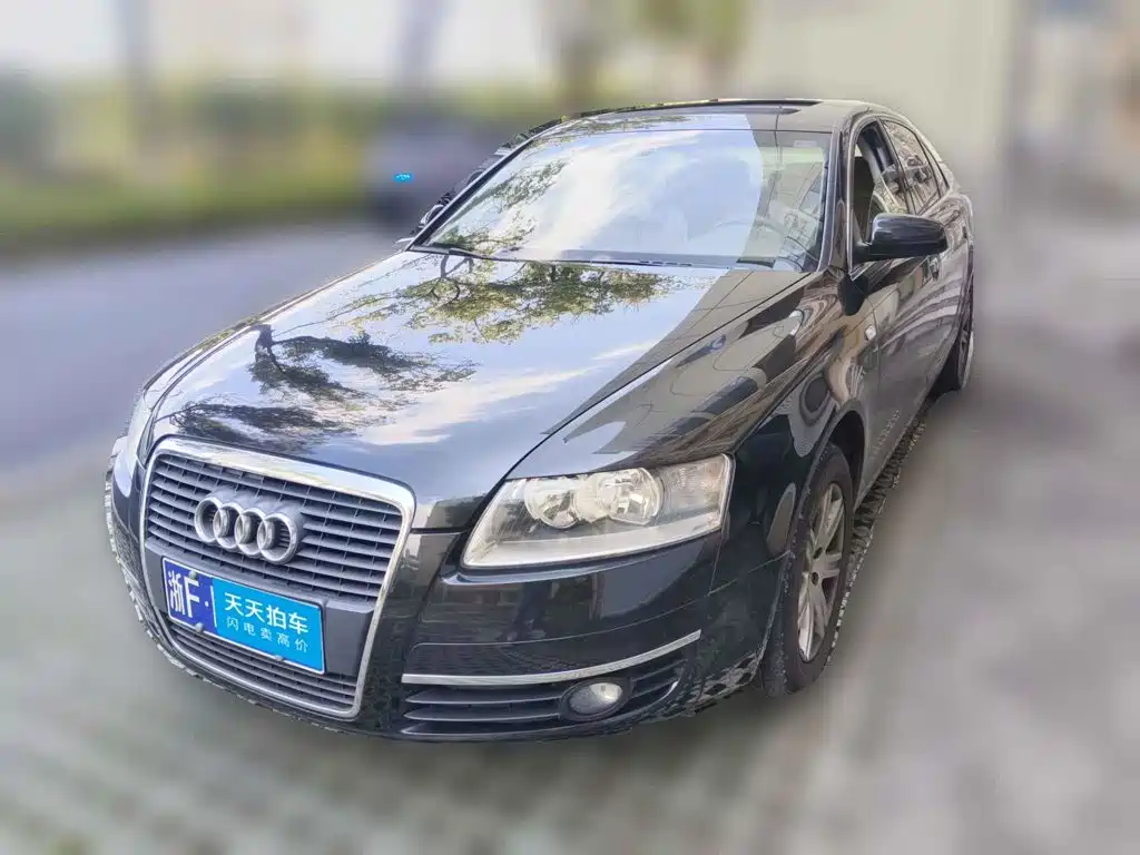 Фото 1 - Audi A6L
