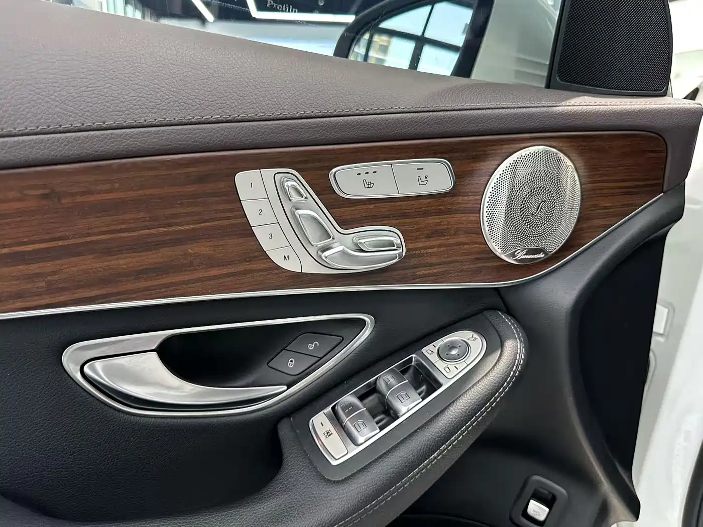 Mercedes-Benz GLC 2021 GLC 300 L 4MATIC Sporty фото 3