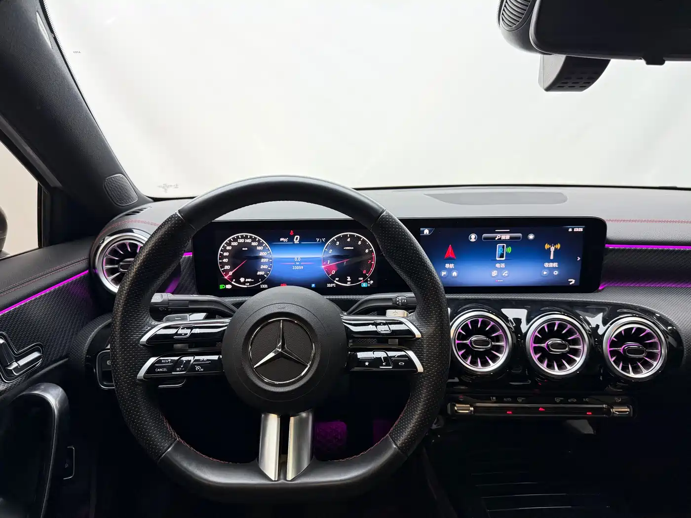 Mercedes-Benz A-Class 2024 A 200 L Fashion Edition фото 14