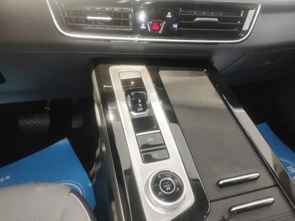 Photo 14 - Volkswagen Talagon