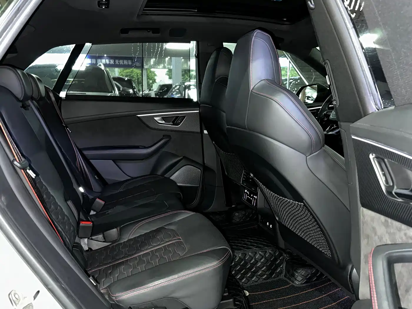 Audi RS Q8 2022 2022 RS Q8 4.0T
