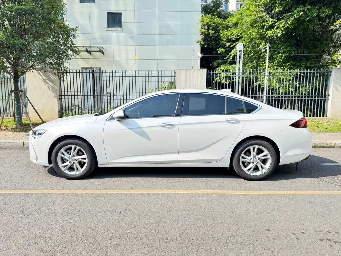 Buick Regal 2024 25T Ultra Comfort Edition фото 6