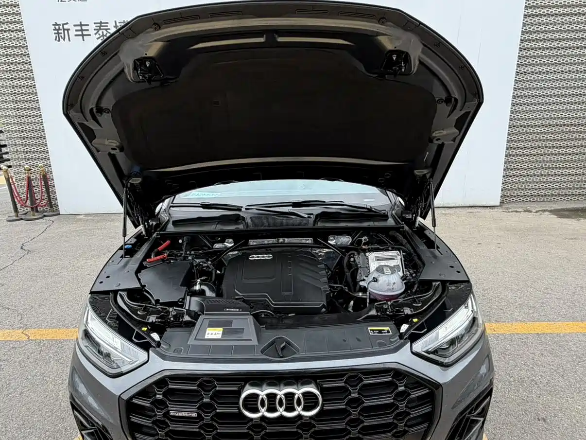 Audi Q5L 2023 40T Luxury Dynamic фото 15