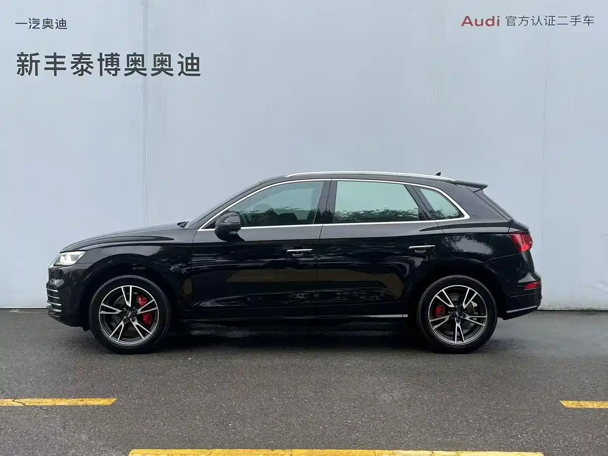 Audi Q5L 2018 45 TFSI Exclusive Fashion China VI фото 3
