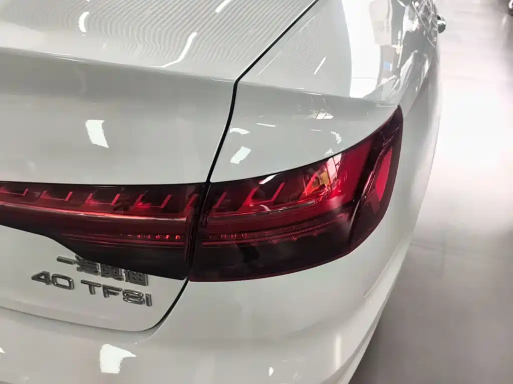 Audi A4L 2025 2024 40 TFSI Luxury Dynamic