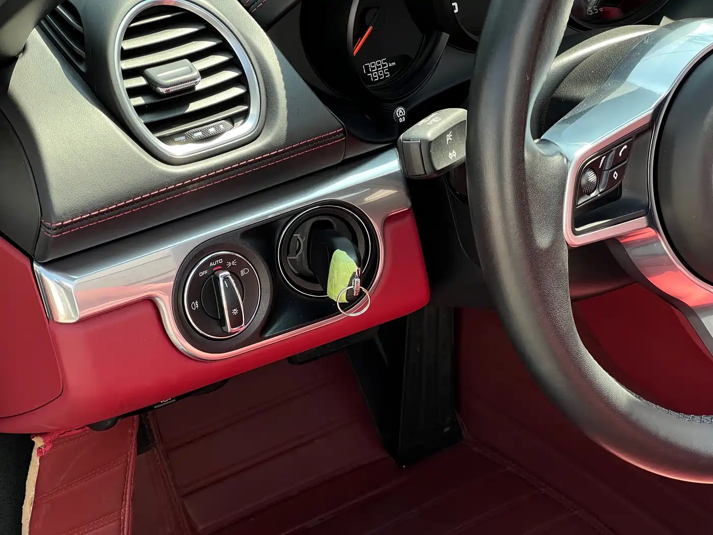 Porsche 718 2022 Boxster 2.0T фото 21