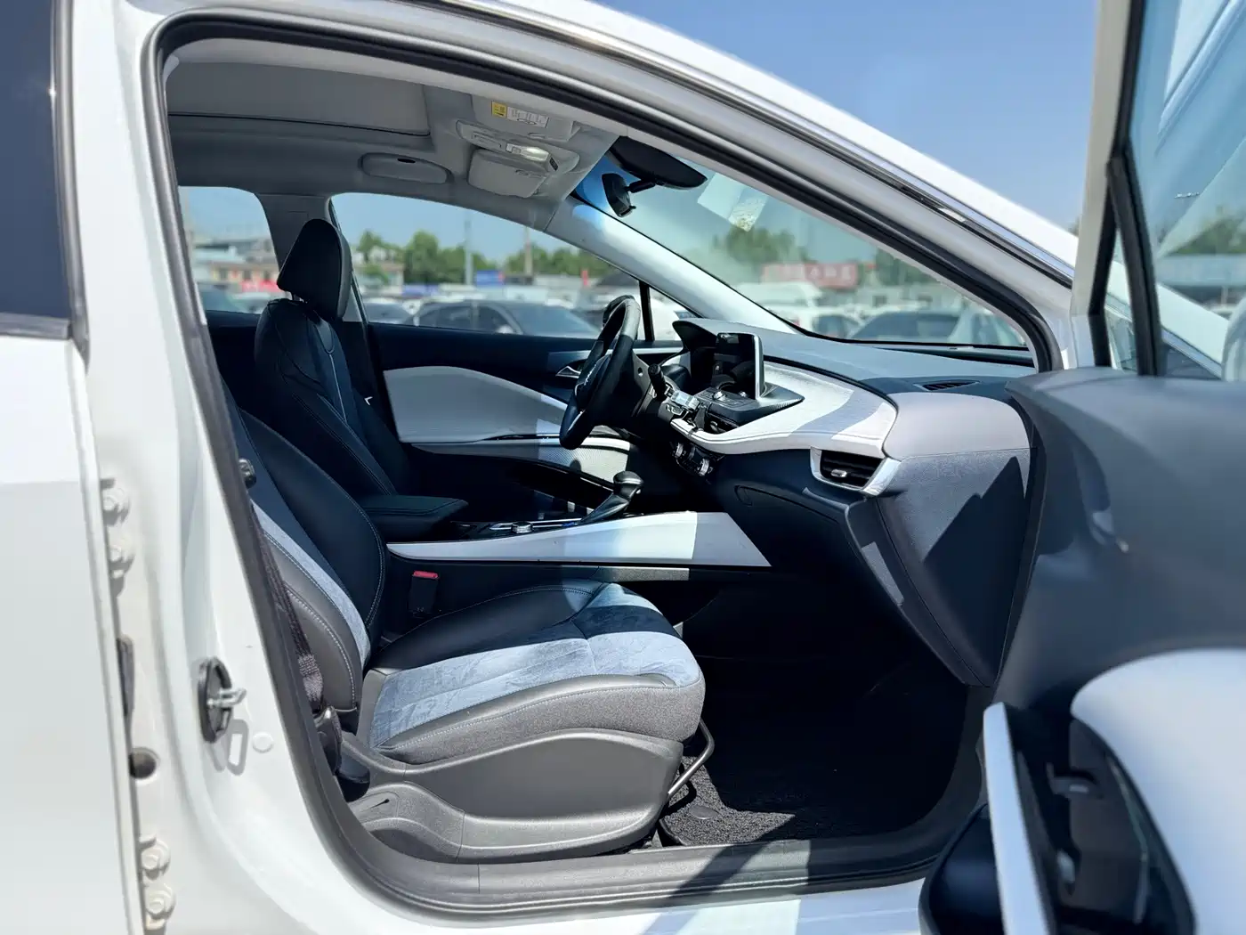 Buick Velite 6 2019 Connected Smart Edition фото 22