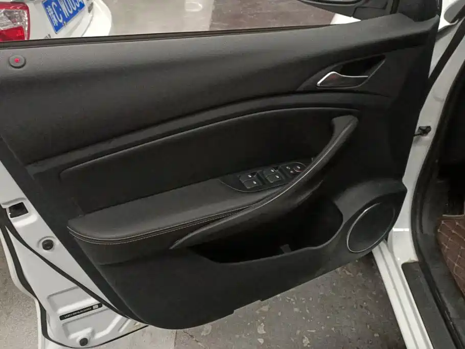 BYD Song 2020 2020 Classic 1.5T Manual Luxury