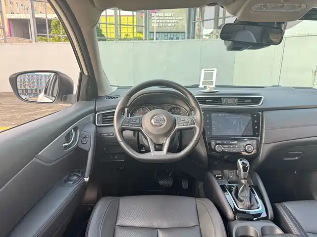 Nissan Qashqai 2022 2.0L CVT XV Prem Luxury Edition — фото 5