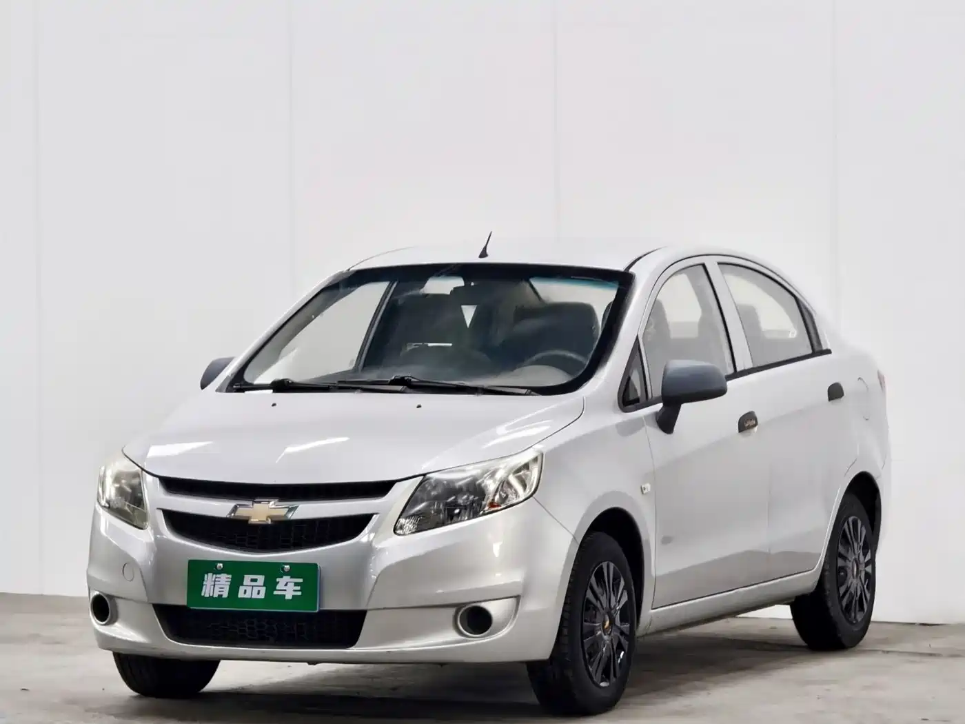 Chevrolet Sail 2013 Sedan 1.4L Manual Ideal Happiness Edition