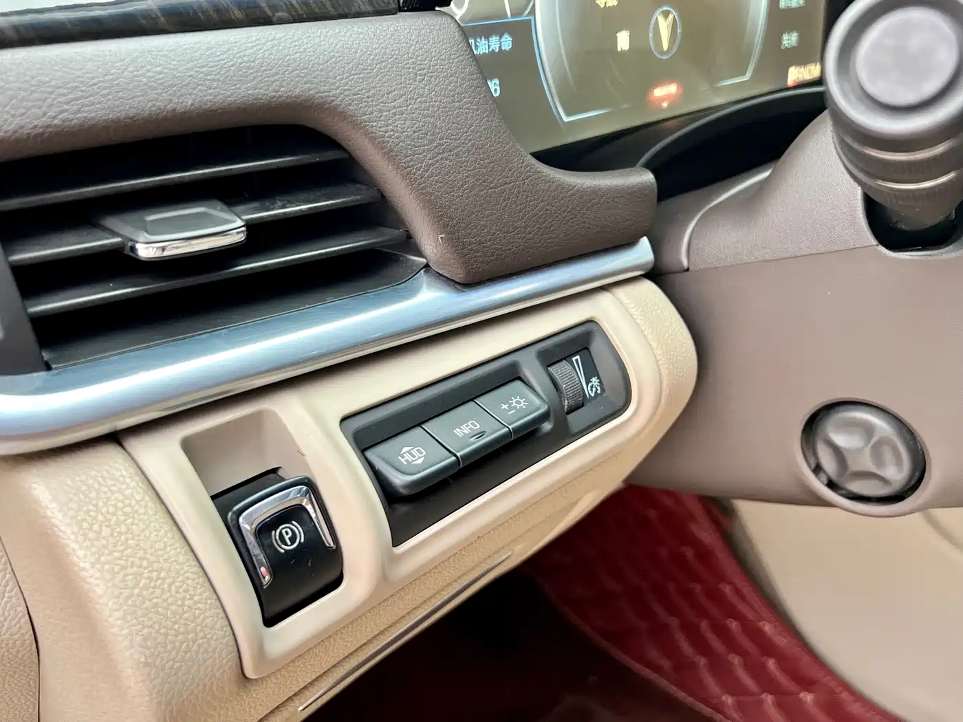 Cadillac XTS 2014 28T Platinum Edition фото 9