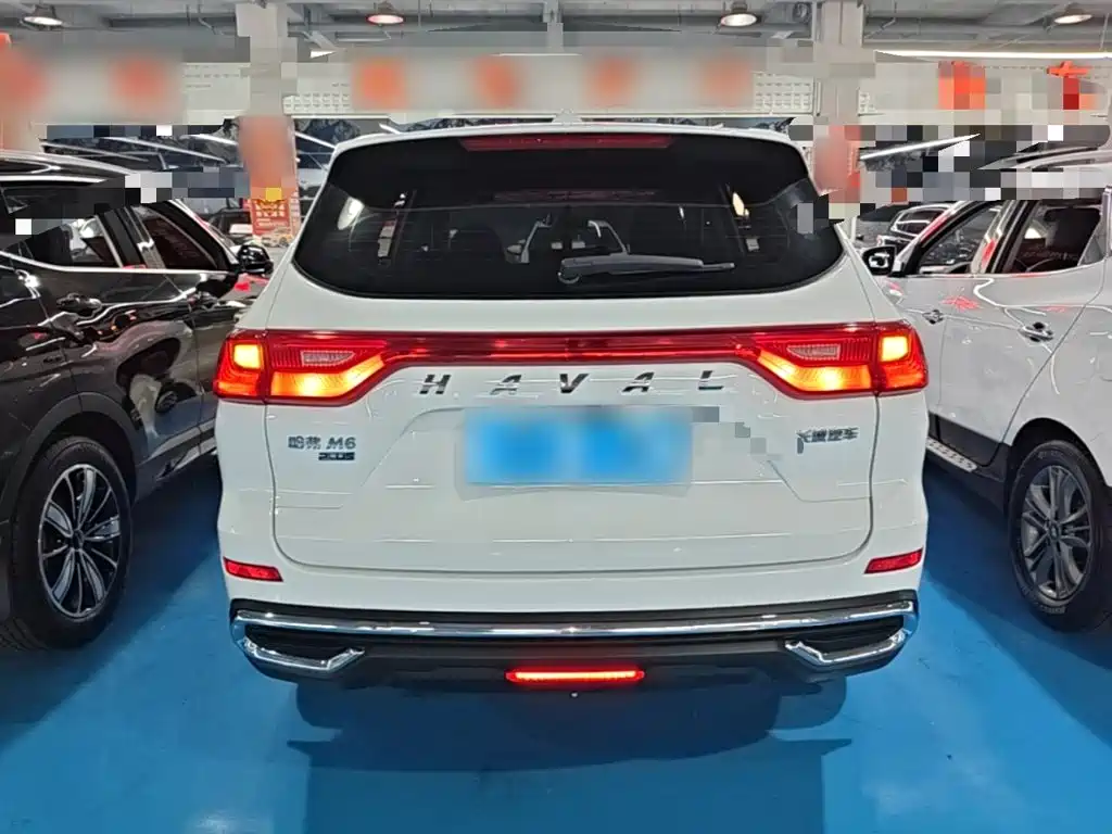 Фото 6 - Haval M6