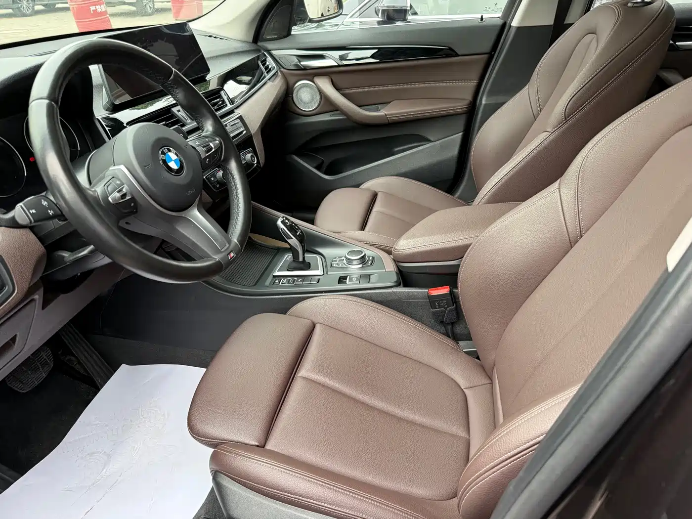 BMW X1 2022 sDrive25Li Leading фото 7
