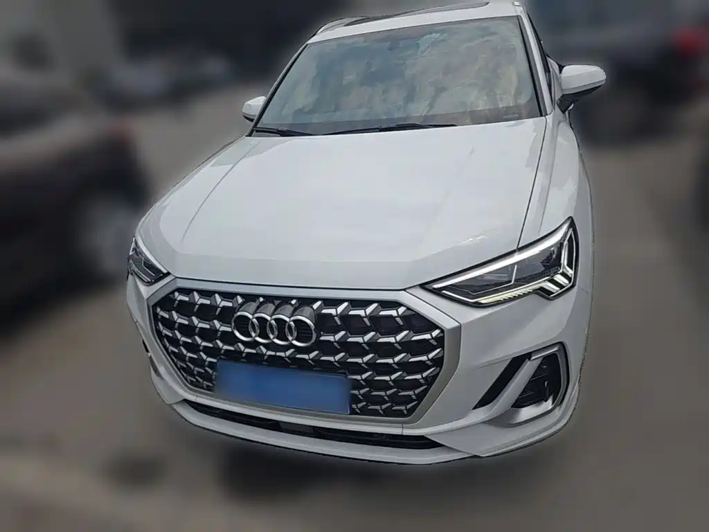 Audi Q3 2025 2025 quattro 45th Anniversary Edition 35TFSI Fashion Dynamic
