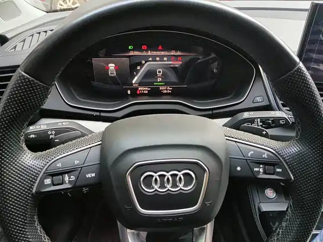 Audi Q5L 2022 45T Luxury Dynamic — фото 4