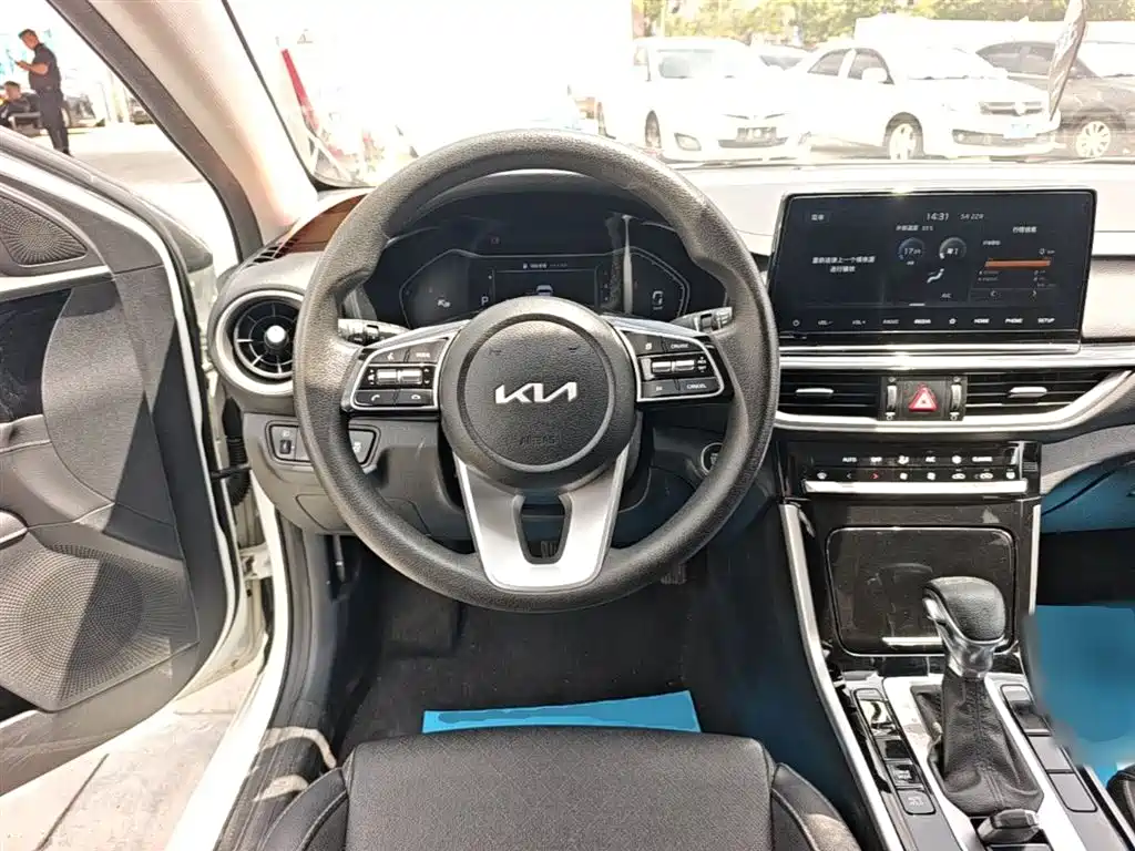 Kia K3 2021 Facelift 1.5L CVT Fashion Edition фото 11