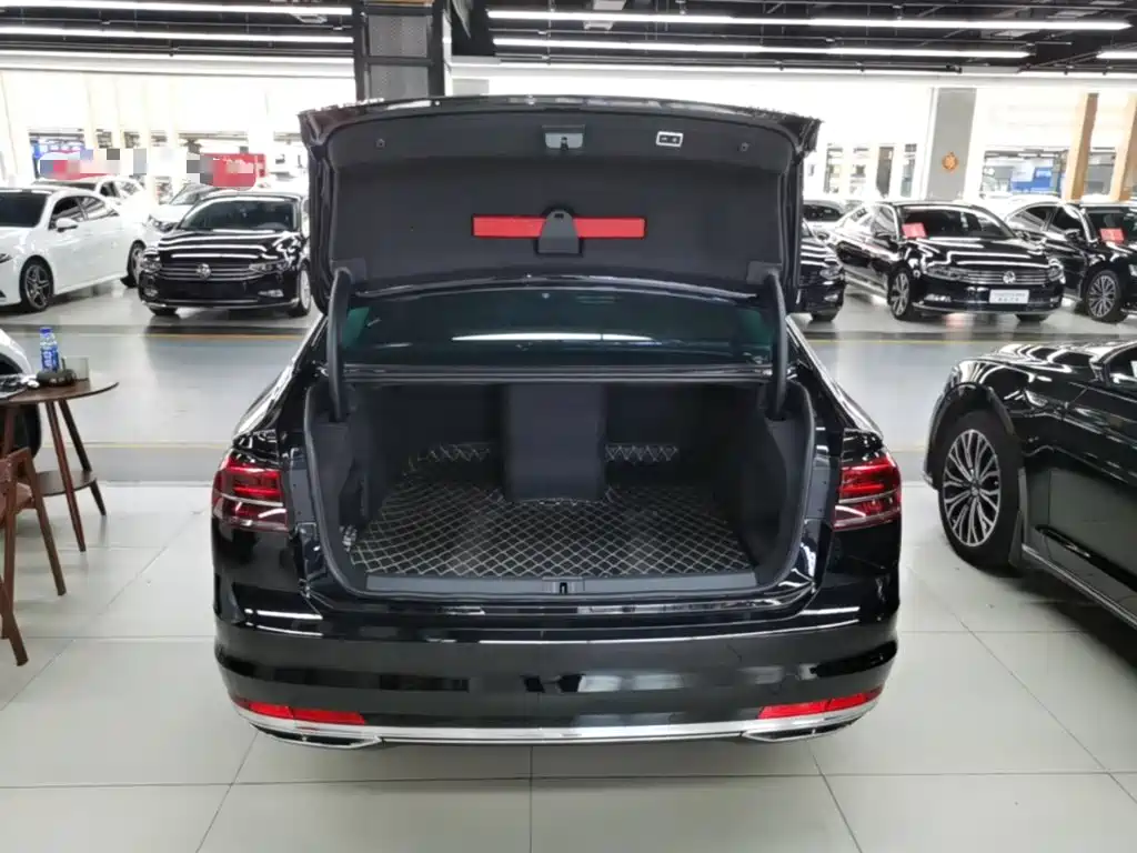 Photo 19 - Volkswagen Phideon
