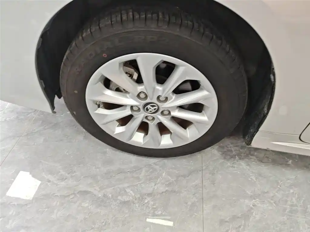 Toyota Corolla 2021 1.2T S-CVT Elite PLUS Edition фото 23