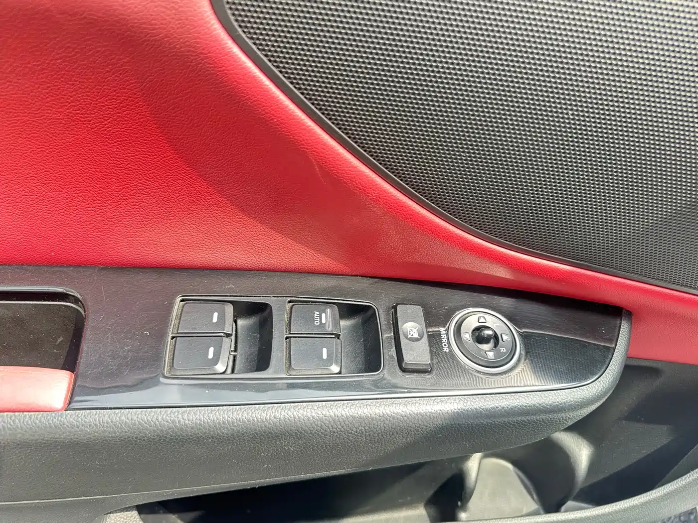 Hyundai Mistra 2017 1.6T Automatic Smart GLS (China V) фото 19